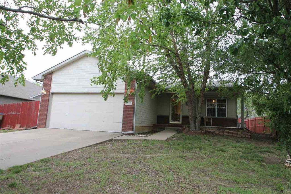 1906 S Shiloh St, Wichita, KS 67207 Trulia