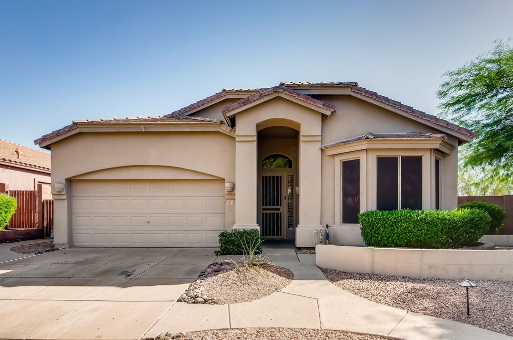 7451 E Odessa Cir, Mesa, AZ 85207