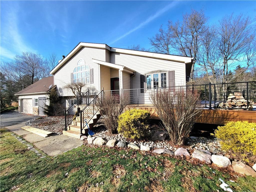 333 Minsi Trl W, Long Pond, PA 18334 MLS 729618 Trulia