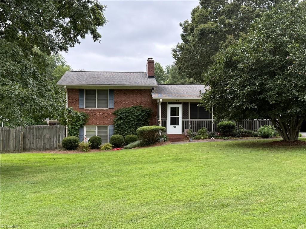 1834 Stemp Everhart Rd, Thomasville, NC 27360