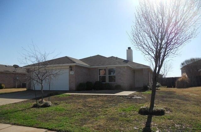 212 Centenary Dr, Forney, TX 75126
