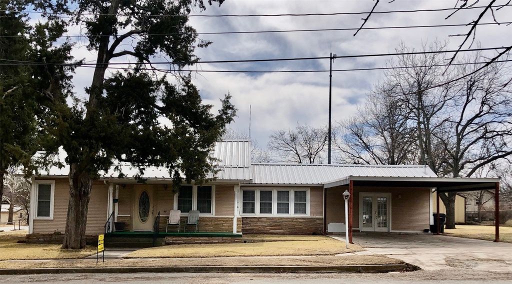 132 E Ross Ave, De Leon, TX 76444 Trulia