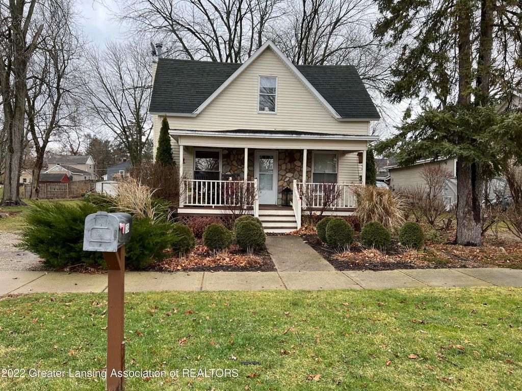 134 N Collins St, Fowlerville, MI 48836 Trulia