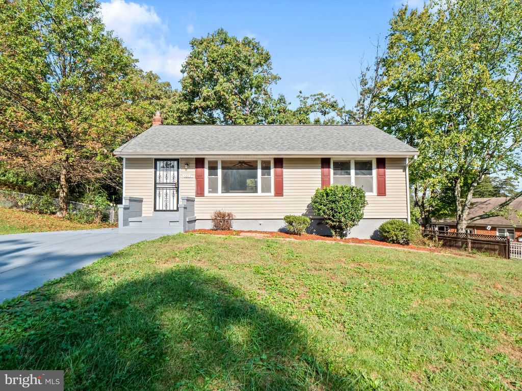 5602 Jeffrey Ave, Lanham, MD 20706