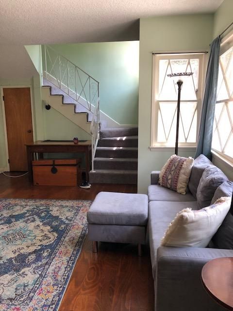 4111 Wade St #C, Los Angeles, CA 90066