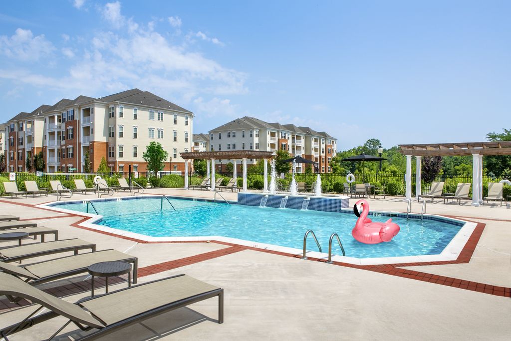 900 Grand Central Dr, Hamilton, NJ 08619