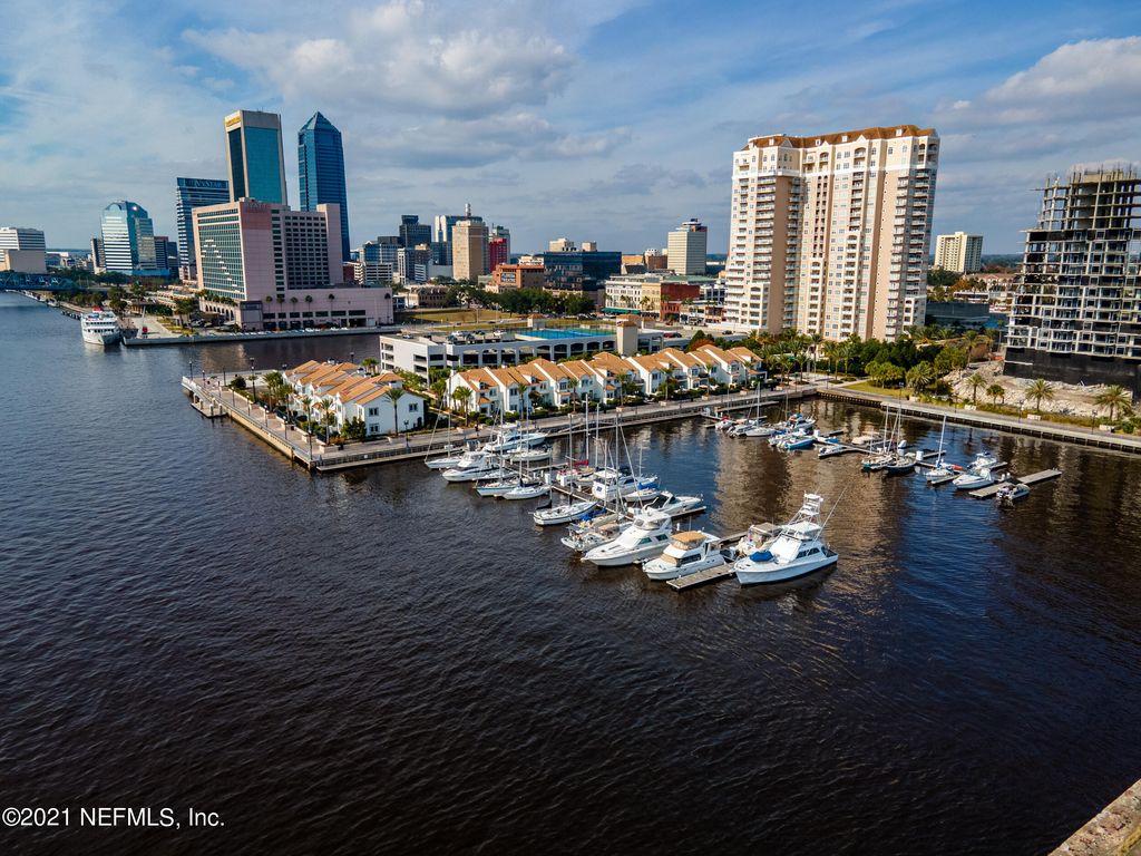 408 E BAY ST, Jacksonville, FL 32202