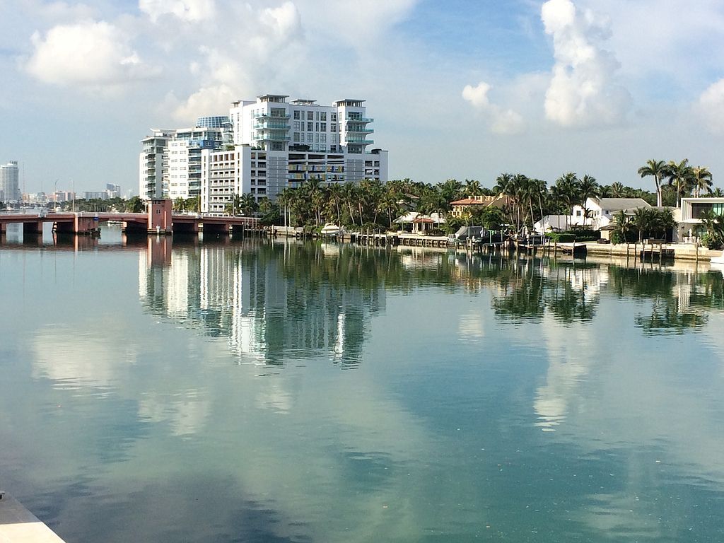 6484 Indian Creek Dr, Miami Beach, FL 33141