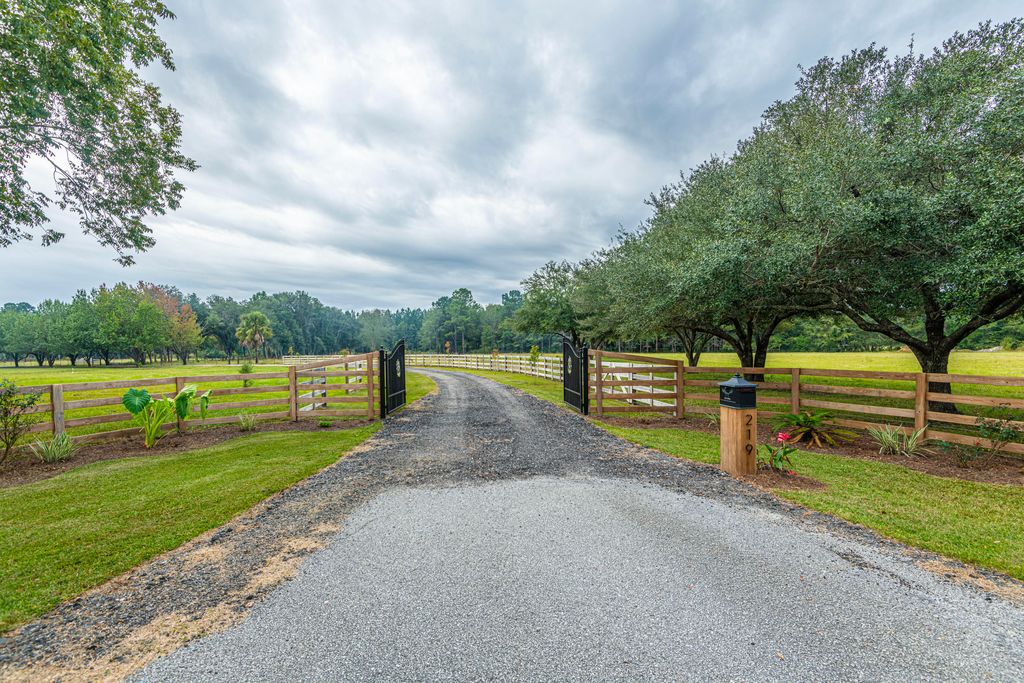 219 Mill St, Harleyville, SC 29448 Trulia