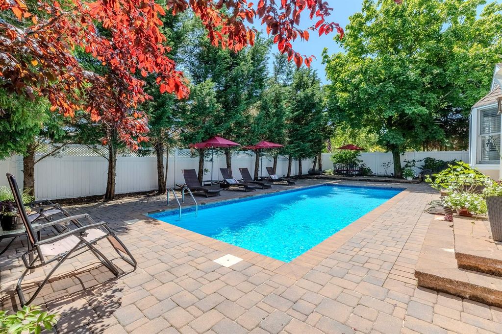 6 Cindy Dr, Old Bethpage, NY 11804 MLS 3556204 Trulia