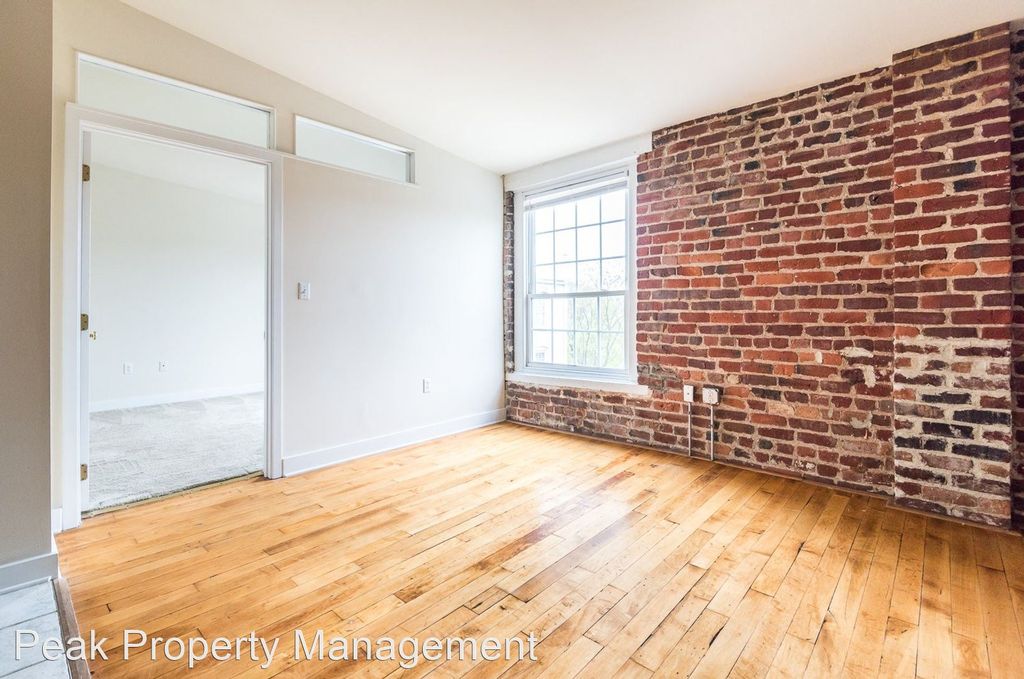 16 N 22nd St, Richmond, VA 23223