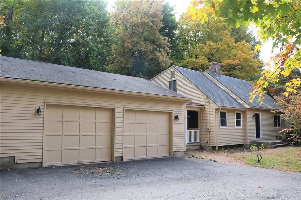 158 Tariffville Rd, Simsbury, CT 06070 See Est. Value, Schools & More