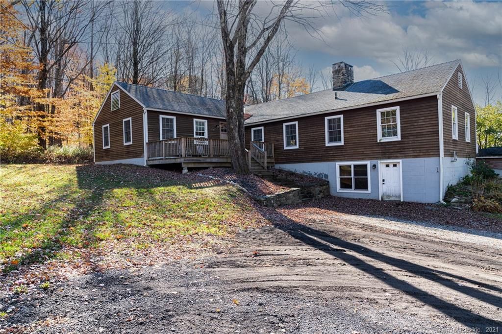 332 Torrington Rd, Litchfield, CT 06759