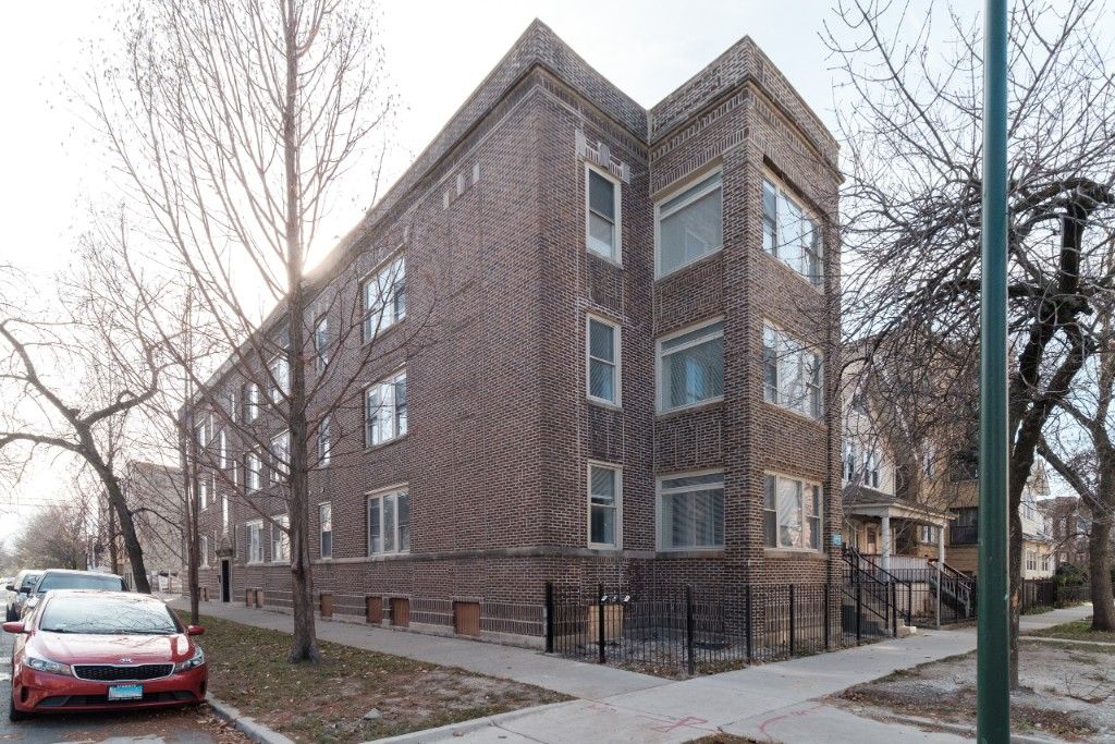 4658 N  Albany Ave  #1, Chicago, IL 60625