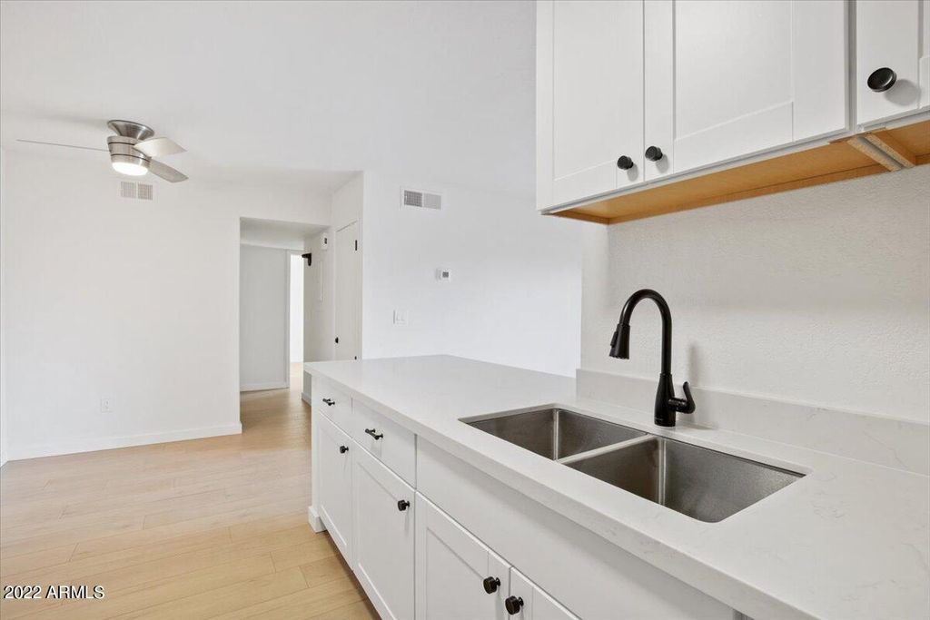 623 W Guadalupe Rd #160, Mesa, AZ 85210