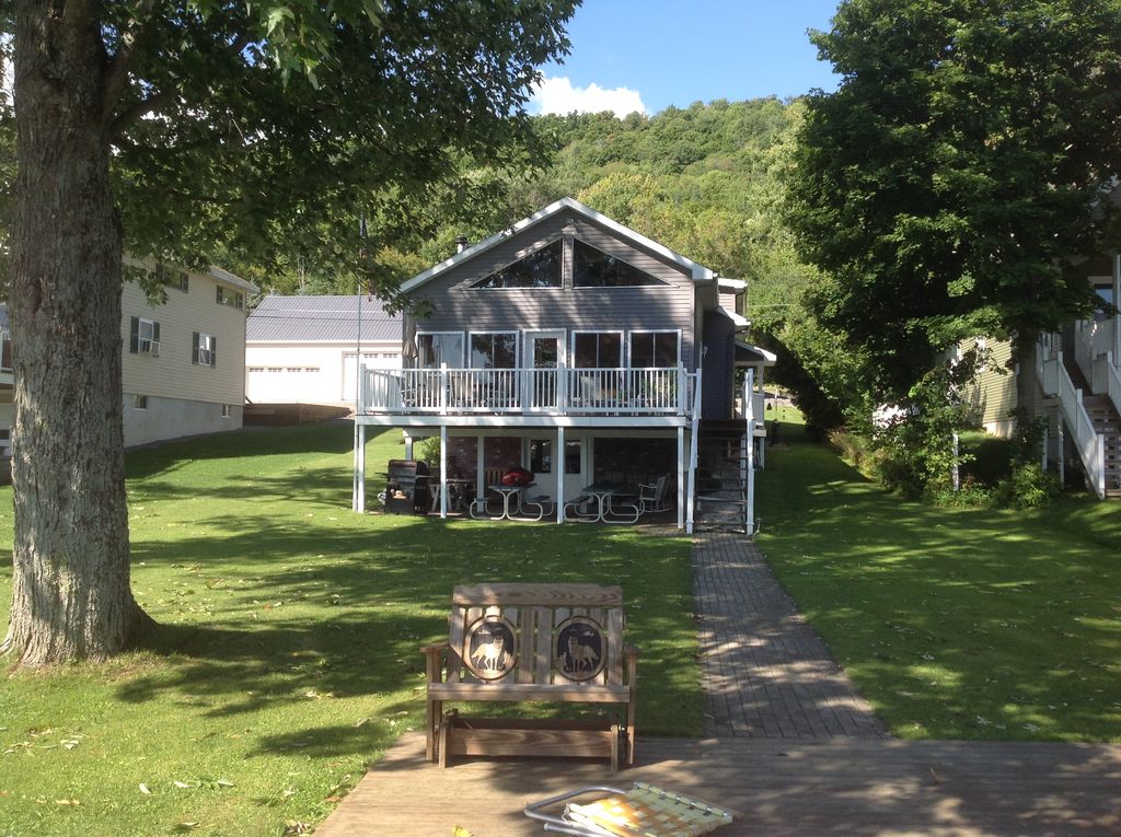 543 W Cottage Ln, De Ruyter, NY 13052 Trulia