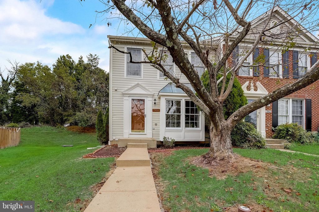 7951 Brightmeadow Ct, Ellicott City, MD 21043