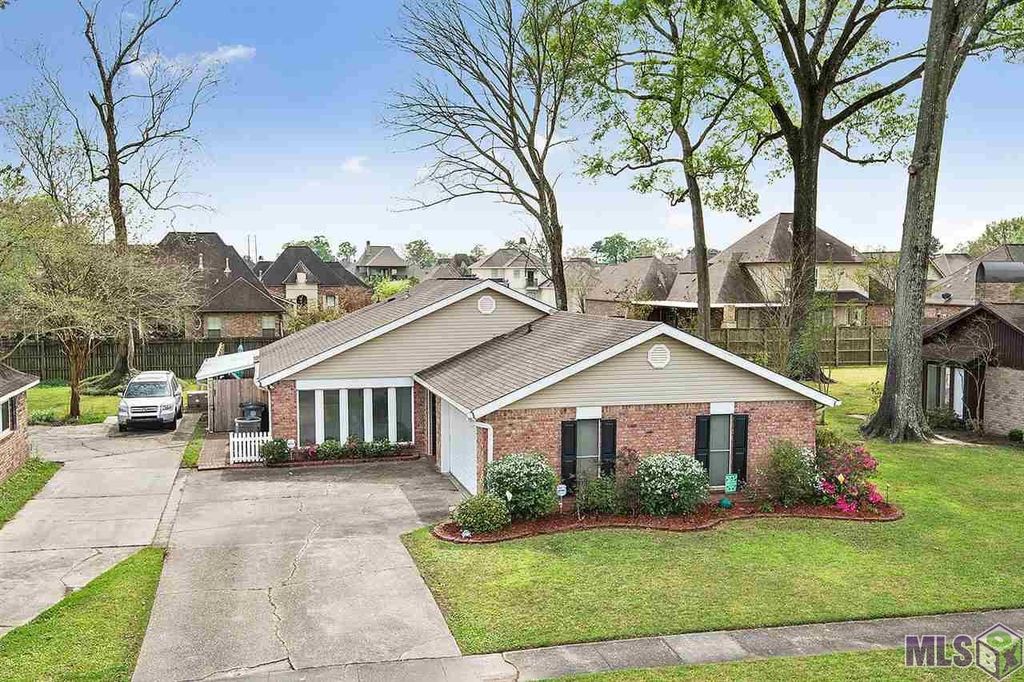 15462 Altus Ave, Baton Rouge, LA - 4 Bed, 2 Bath Single-Family Home