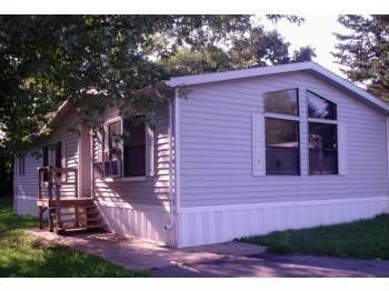 5 Oak Knoll Est, Elizabethtown, PA - 3 Bed, 2 Bath Mobile