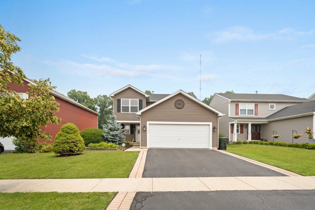 2231 N Arapahoe Trl, Round Lake Heights, IL 60073 Trulia