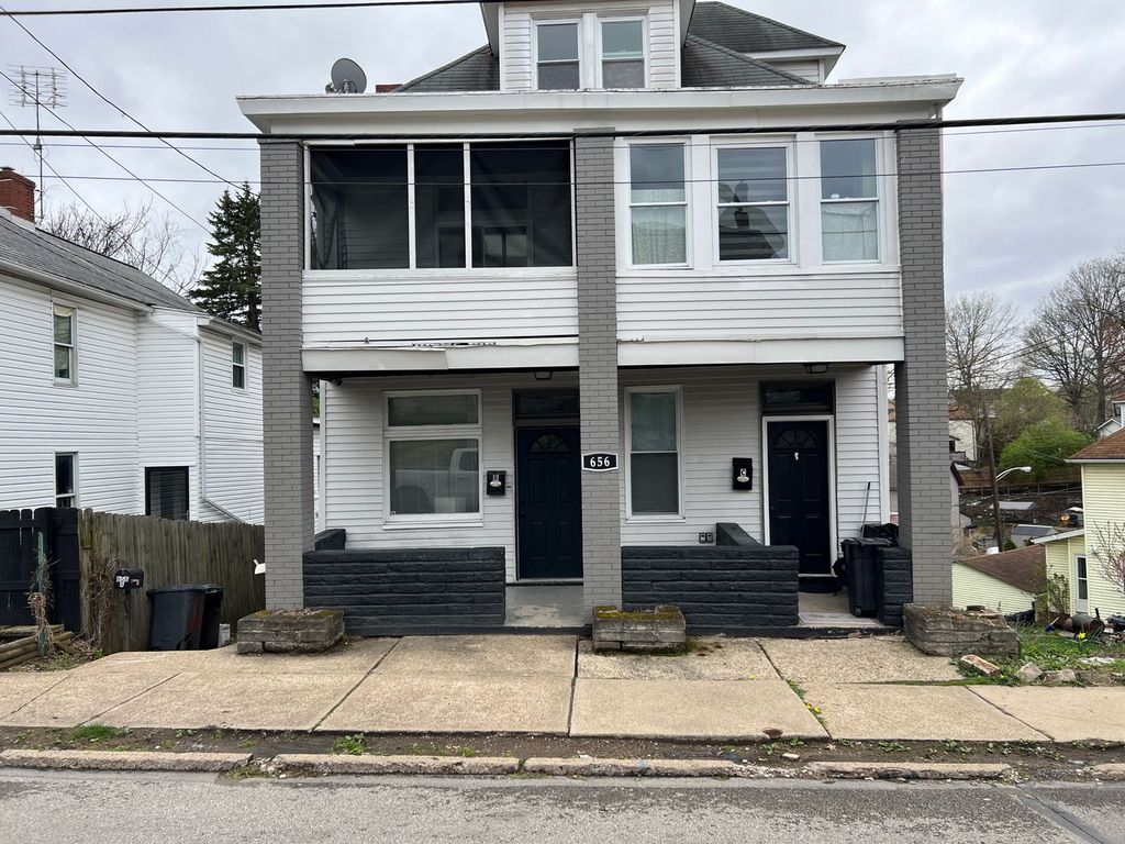 656 Dow Ave, Carnegie, PA 15106