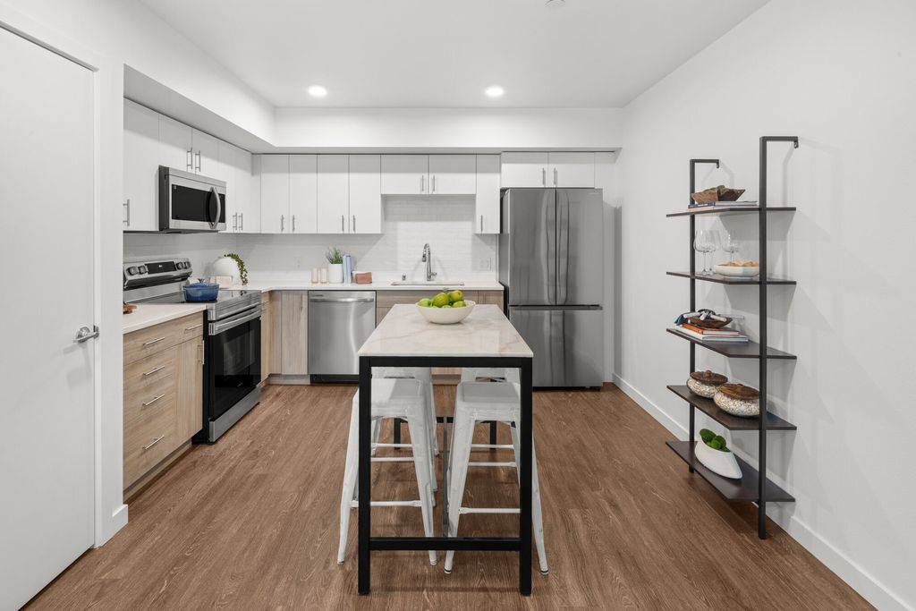 500 Baker Blvd #658, Seattle, WA 98188