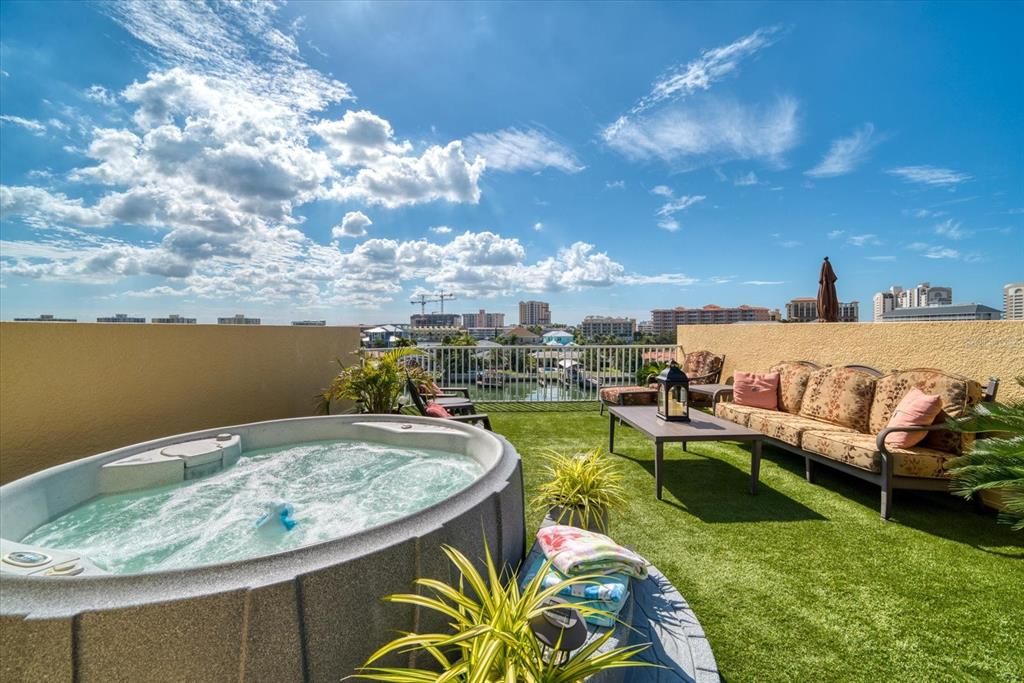 145 Brightwater Dr #6, Clearwater, FL 33767