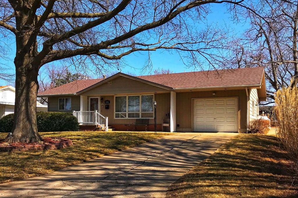 1616 G St, Fairbury, NE 68352 Trulia