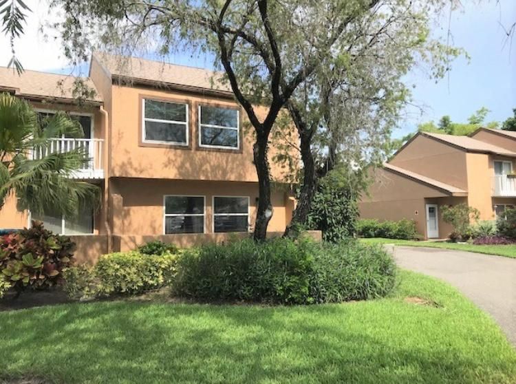 1879 Clearbrooke Dr #1879, Clearwater, FL 33760