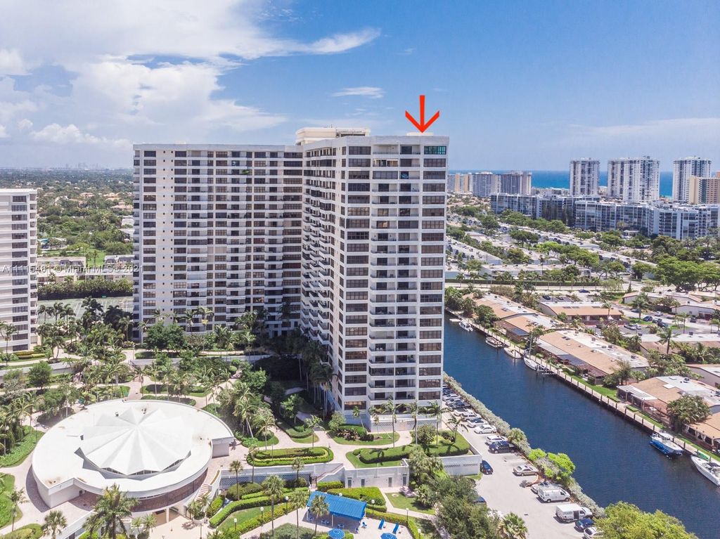 2500 Parkview Dr #2501, Hallandale Beach, FL 33009