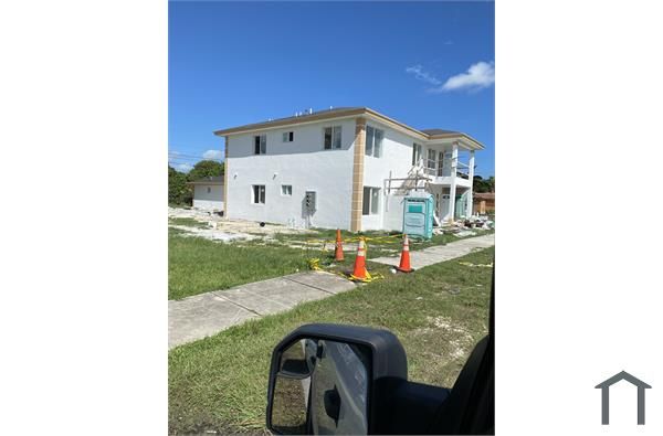 10615 SW 171st St, Miami, FL 33157