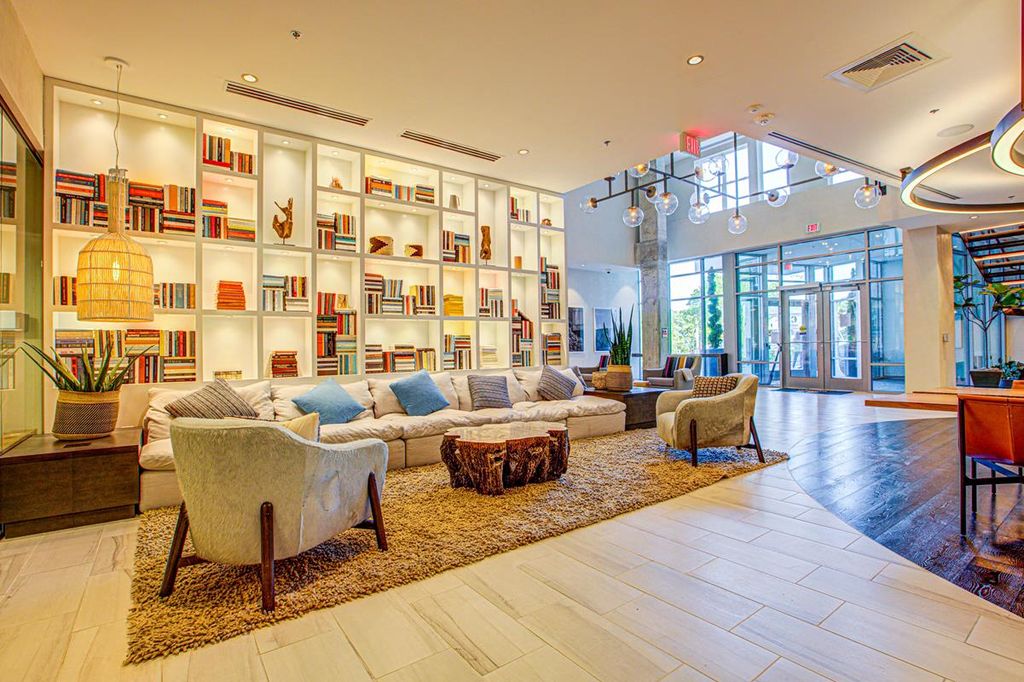 950 S  George Mason Dr #339, Arlington, VA 22204