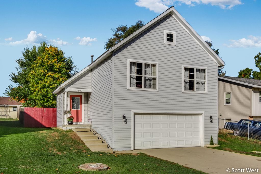 3345 Woodward Ave SW, Wyoming, MI 49509 3 Bed, 2 Bath SingleFamily