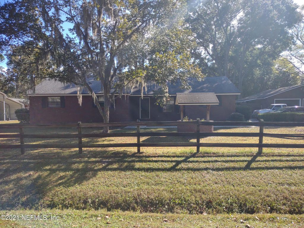 3806 Rancho Rd E, Jacksonville, FL 32221