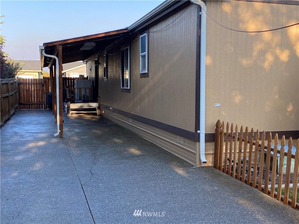 907 Rainier Dr, Ellensburg, WA 98926