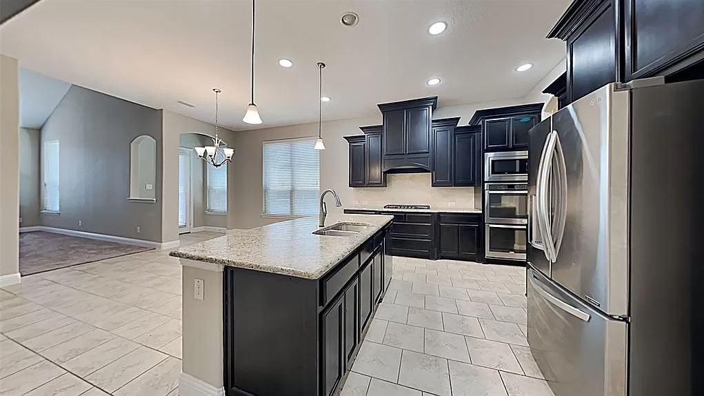 1573 Sonnet Dr, Heath, TX 75126
