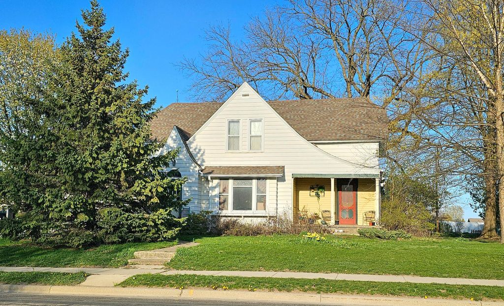 319 S Division Ave, Spring Grove, MN 55974 Trulia