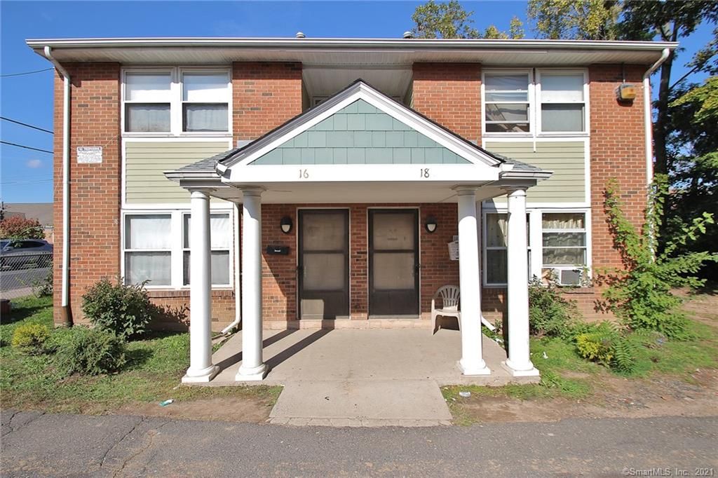 16 Wadsworth St, East Hartford, CT 06118