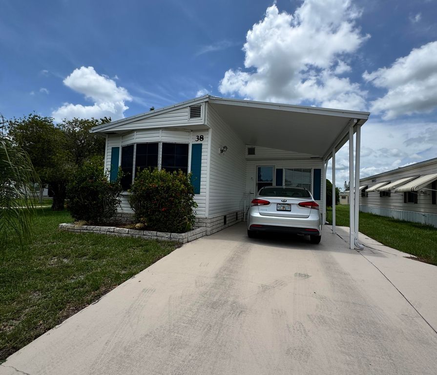 38 Villa Blanca Fort Pierce FL - 7204d0c1c50631990ff88ef58cac328f Full 