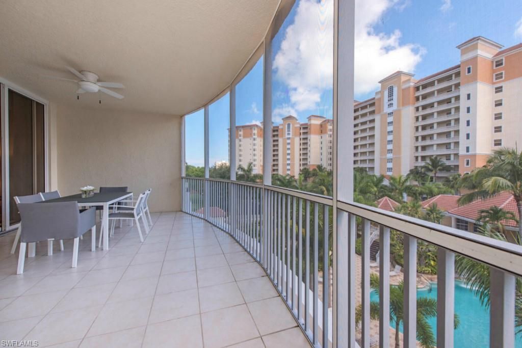 470 Launch Cir #403, Naples, FL 34108