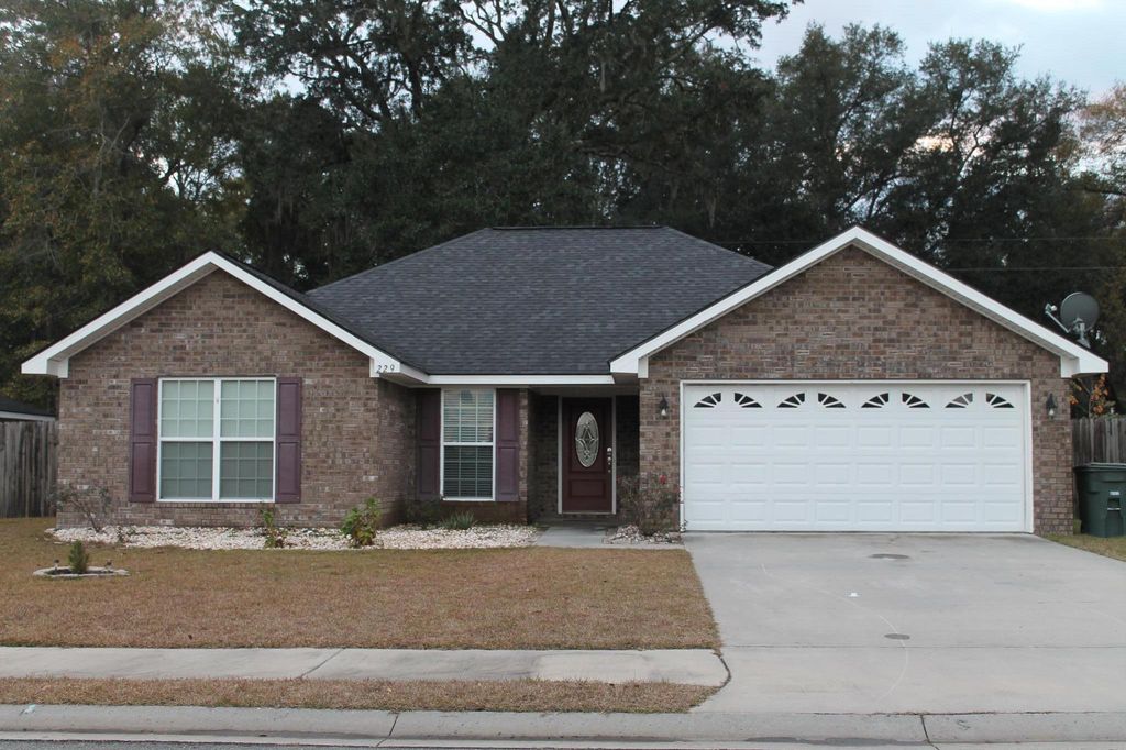 229 Augusta Way, Hinesville, GA 31313