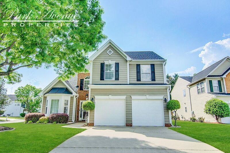 318 Winward Pointe Dr, Durham, NC 27703