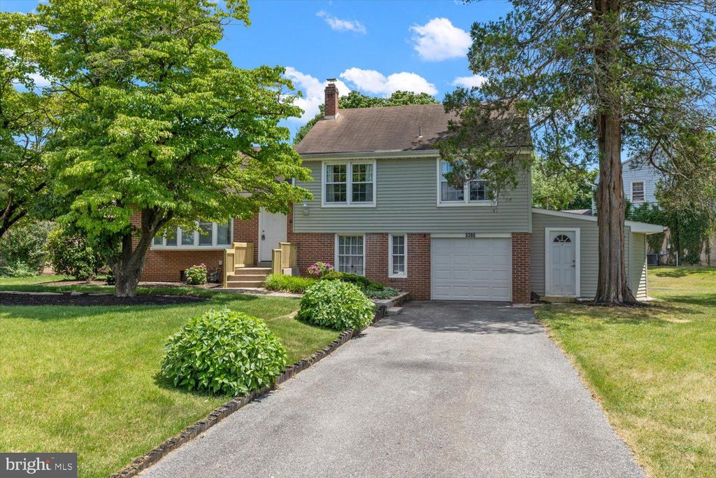 3300 Edenbridge Rd, York, PA 17402 SingleFamily Home for Sale MLS