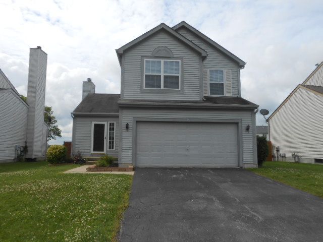 7481 Oliver Winchester Dr, Canal Winchester, OH 43110