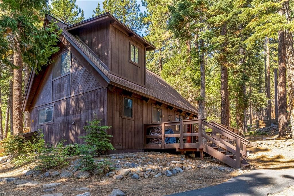 700 College Dr #33, Incline Village, NV 89451