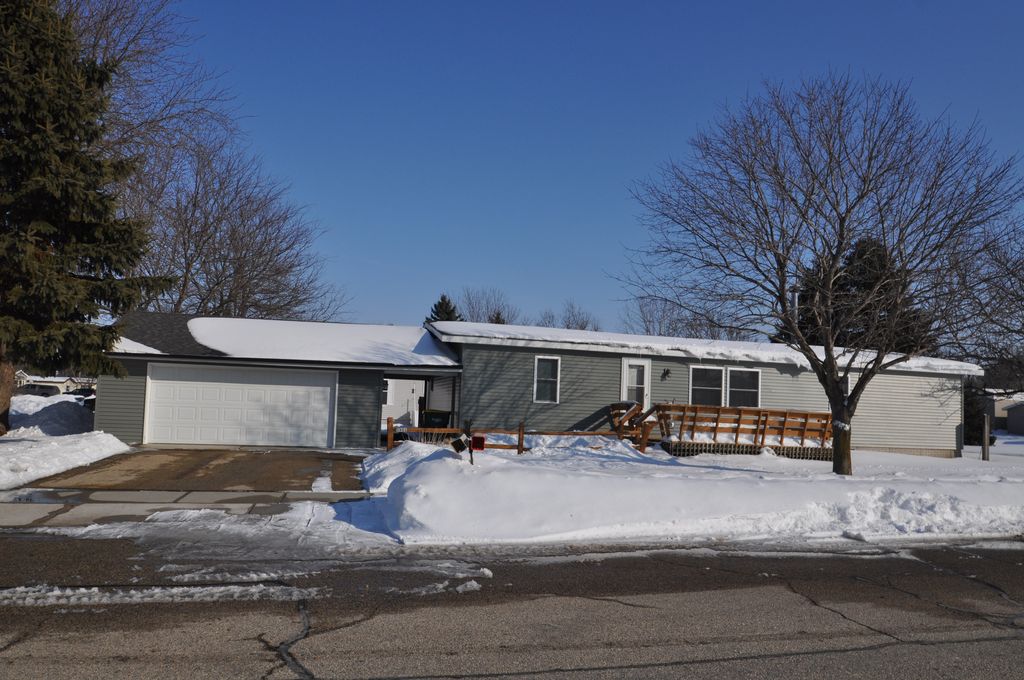 1401 Flyway Dr, Waupun, WI 53963 Trulia