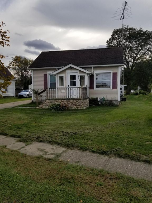 328 E Washington St, Coldwater, MI 49036