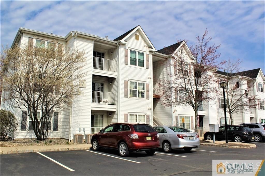 725 Waterford Dr, Edison, NJ 2 Bed, 2 Bath Condo 13 Photos Trulia