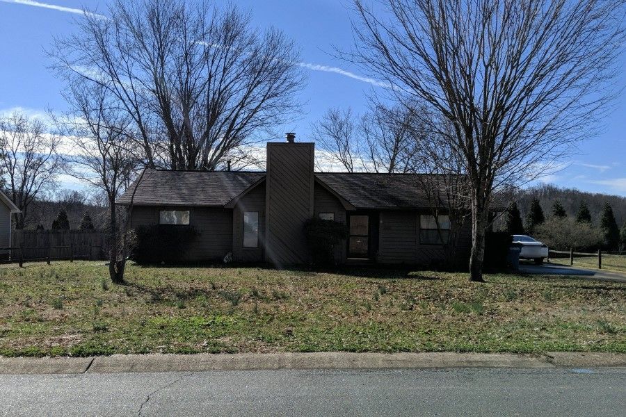 2410 Scalybark Rd, Statesville, NC 28625