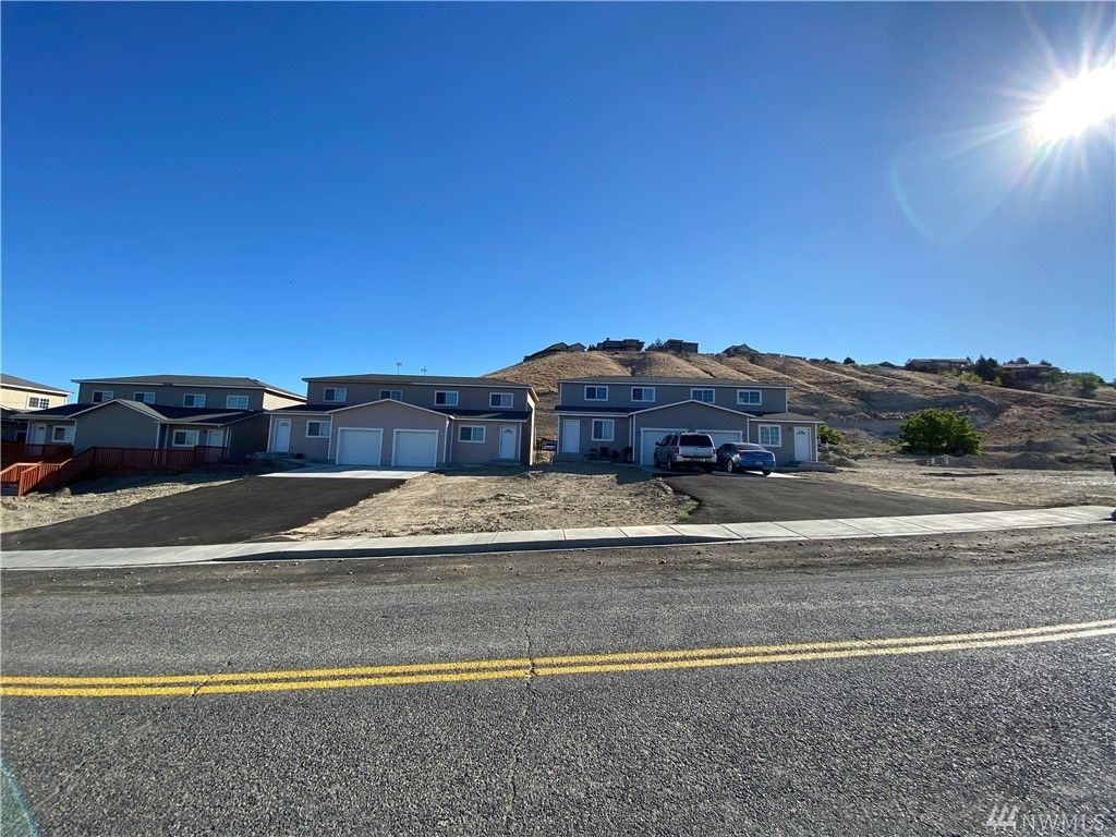 321 Emerald Rd, Granger, WA MultiFamily Home Trulia